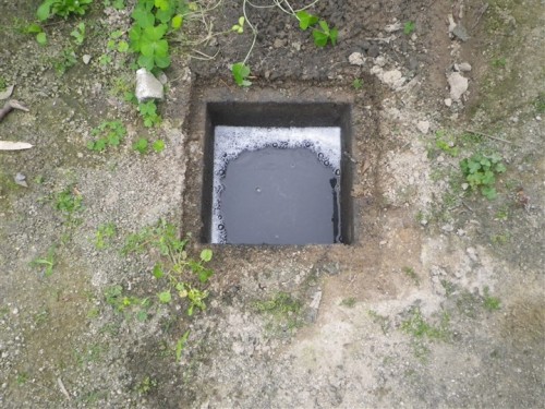 太宰府市で雨水枡の配管洗浄しました。